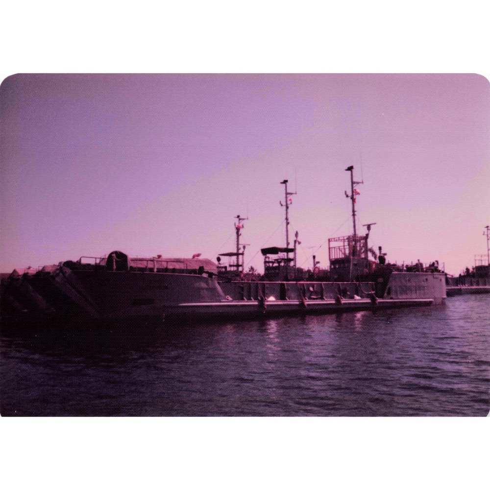 Vintage 1970s Pearl Harbor Navy Ships Tour Boat Photo Lot of 9 3.5x5 Warships - Picture 9 of 9